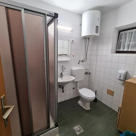 Letovisce Primarija Kurta Kanclerja Hostel
