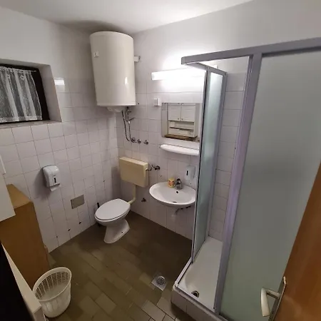 Albergue Letovisce Primarija Kurta Kanclerja Punat